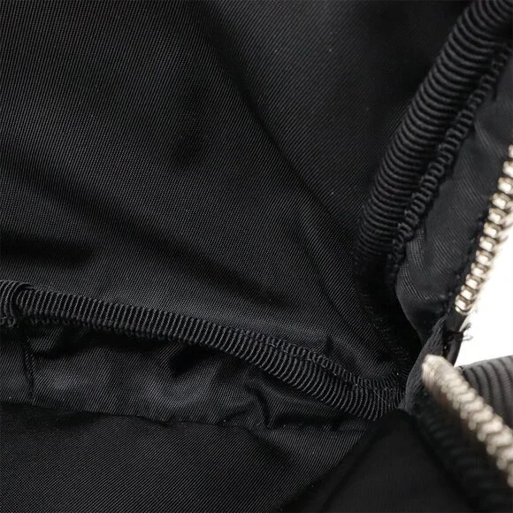 GUCCI Black Leather Fanny Pack - Picture 10 of 10